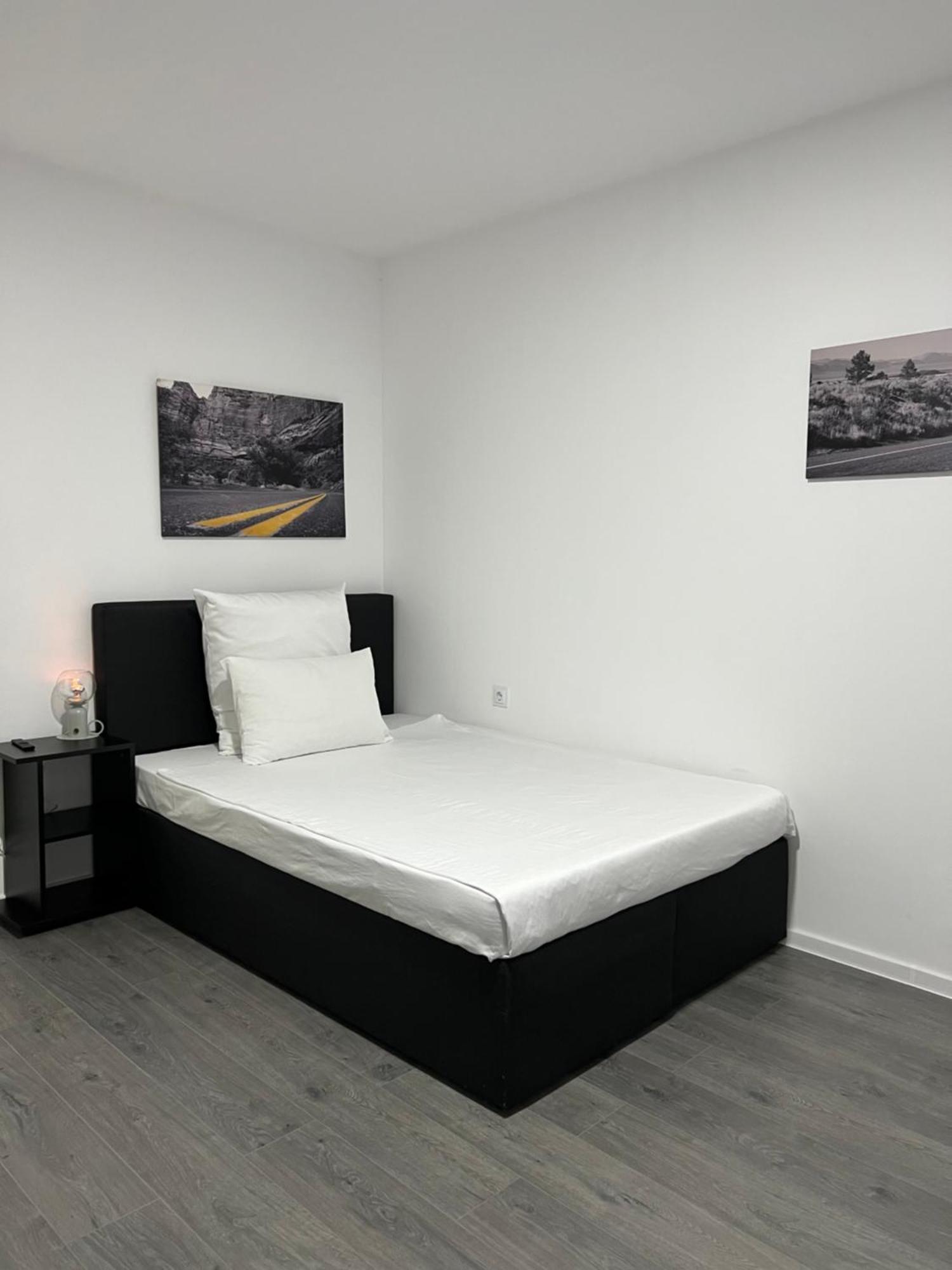 Комплекс Маджарово Hotel Buitenkant foto